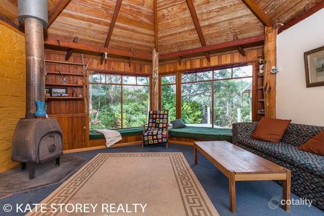 Property photo of 54 Old Jetty Road Eaglehawk Neck TAS 7179