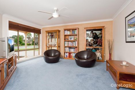 Property photo of 1 Cavalier Parade Bomaderry NSW 2541