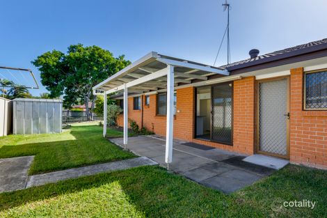 Property photo of 1/4 Elm Court Labrador QLD 4215