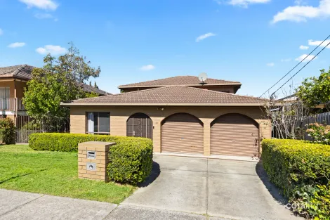 126 Waverley Rd, Chadstone, VIC 3148