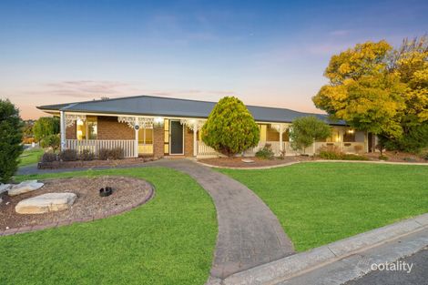 Property photo of 1 Vines Cross Crescent Onkaparinga Hills SA 5163
