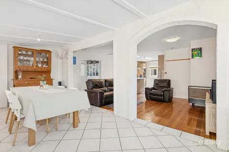 Property photo of 7 Wemvern Street Upper Mount Gravatt QLD 4122