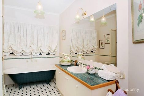 Property photo of 2 Cherrybrook Close Nunawading VIC 3131