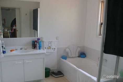 Property photo of 19/21 Usher Avenue Labrador QLD 4215