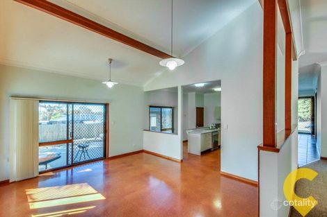 Property photo of 110 Owens Crescent Regents Park QLD 4118
