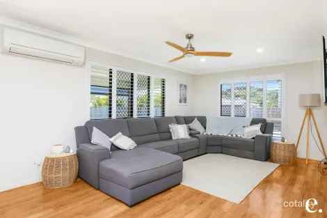 Property photo of 19 Red Emperor Way Lammermoor QLD 4703