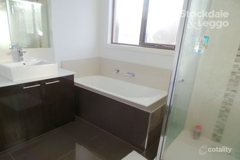 Property photo of 1/1377 Heatherton Road Dandenong North VIC 3175