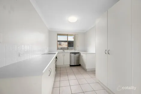 Property photo of 28 Dunstall Street Clinton QLD 4680