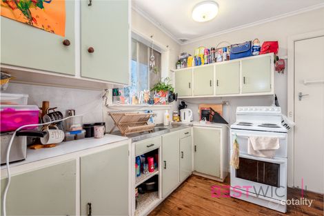 Property photo of 4 Gilchrist Street Blayney NSW 2799