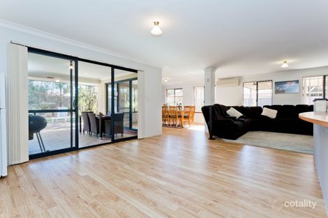 Property photo of 6 Beroona Place Jane Brook WA 6056