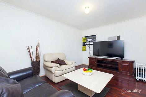 Property photo of 15 Templeton Crescent Girrawheen WA 6064