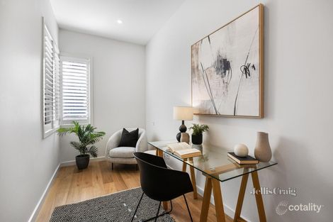 Property photo of 4 Chaucer Street Box Hill South VIC 3128