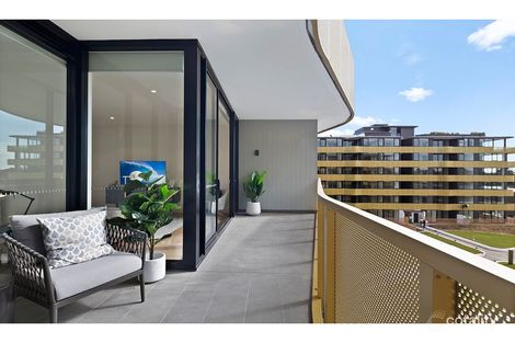 Property photo of 203/55 Holloway Street Banksmeadow NSW 2019