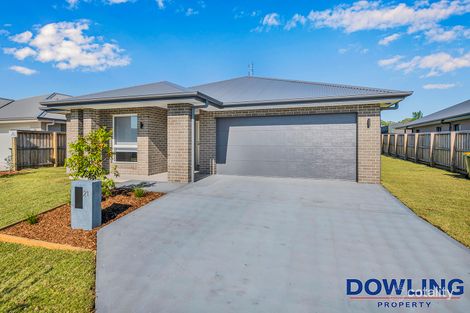 21 Midnight Ave, Medowie, NSW 2318