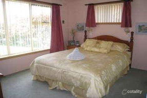 Property photo of 8 Lyndhurst Court Penguin TAS 7316