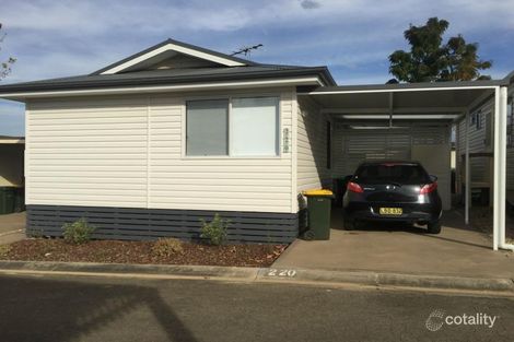 220/30 Majestic Dr, Stanhope Gardens, NSW 2768