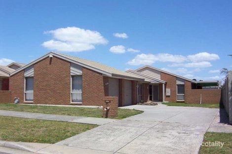 20 Marinda Dr, Skye, VIC 3977