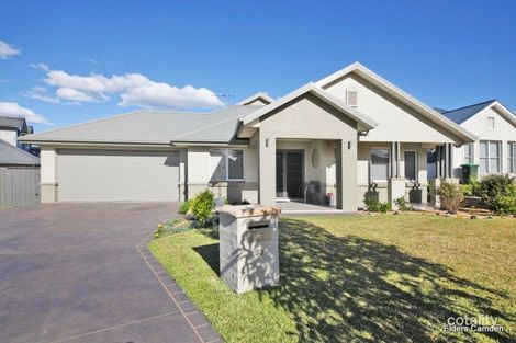 33 Rheinbergers Cct, Elderslie, NSW 2570