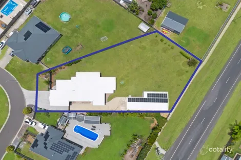 Property photo of 8 Periwinkle Crescent Toogoom QLD 4655