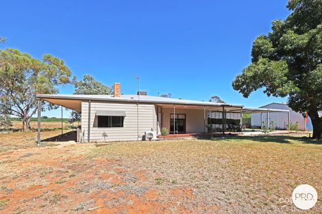 90 Orourkes Rd, Merbein South, VIC 3505