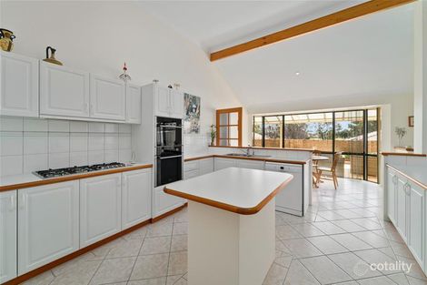 Property photo of 47 East Road Hocking WA 6065