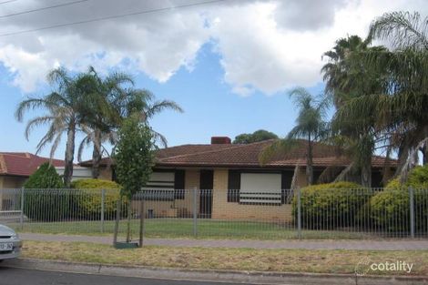 17 Charles St, Valley View, SA 5093