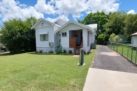 26 Church St, Forest Hill, QLD 4342