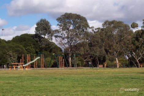 Property photo of 12 Heather Avenue Brooklyn VIC 3012