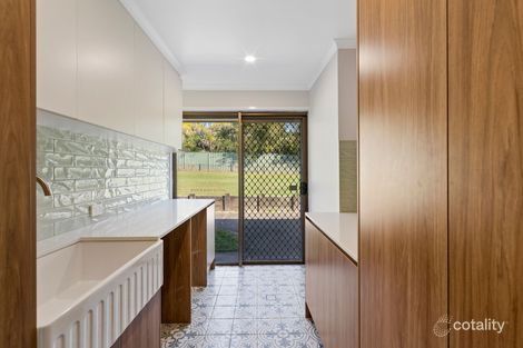 Property photo of 14 Kamarga Court Greenbank QLD 4124