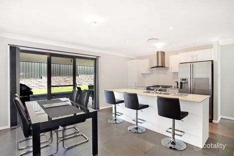 Property photo of 21 Rosemont Circuit Flinders NSW 2529