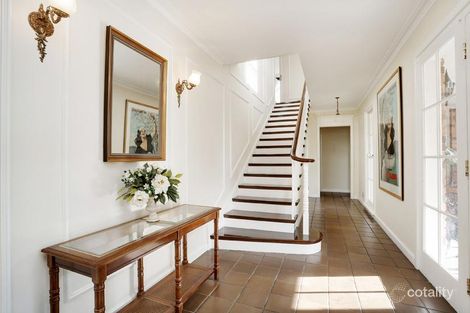 Property photo of 5 Gerrard Court Glen Waverley VIC 3150