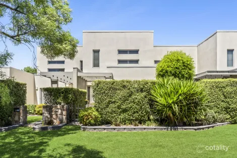 3/5 Ulverstone St, Lyons, ACT 2606
