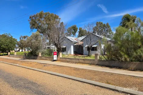 2 Osborne St, Bruce Rock, WA 6418