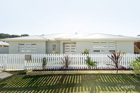 10 Aromatic Cres, Atwell, WA 6164