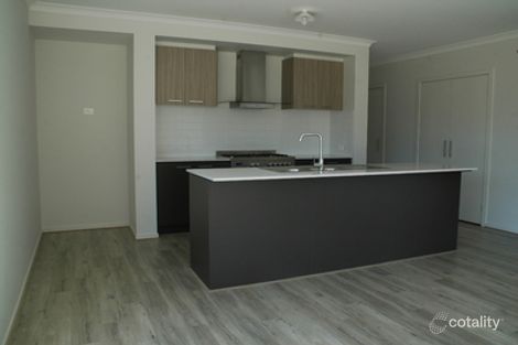 Property photo of 34 Greenwich Drive Berwick VIC 3806