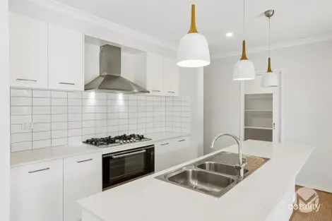 Property photo of 14 Liquidamber Drive Romsey VIC 3434