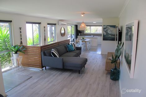 Property photo of 2/4 Gully Road Lake Tyers Beach VIC 3909