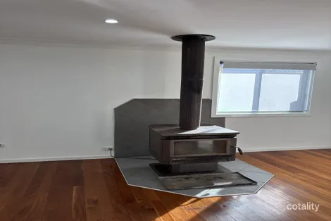 Property photo of 57 Ryanda Street Guyra NSW 2365