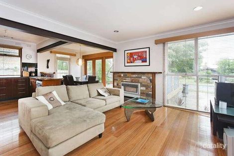 Property photo of 11 Locharn Crescent Keysborough VIC 3173