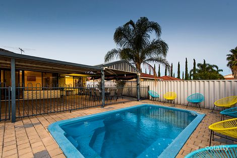 Property photo of 18 Waxflower Bend Huntingdale WA 6110