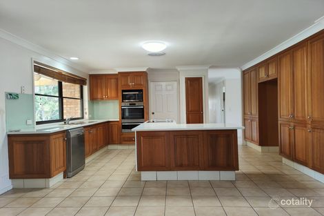 Property photo of 31 Clarence Drive Helensvale QLD 4212