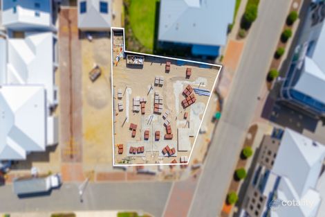 Property photo of 2 Regatta Turn Mandurah WA 6210