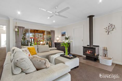 Property photo of 11 Burke Road Ferntree Gully VIC 3156