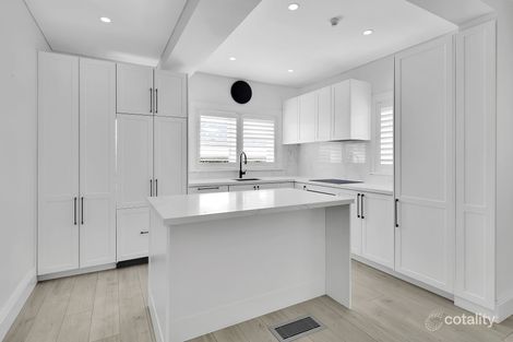 Property photo of 2/106 Pittwater Road Manly NSW 2095