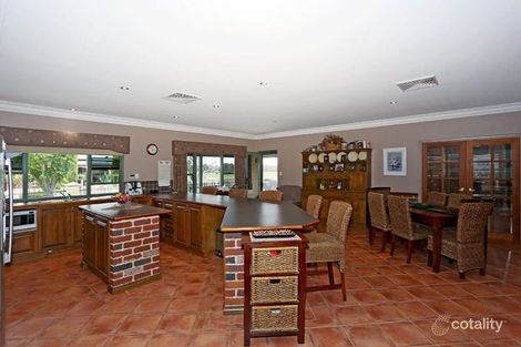 Property photo of 1 Teal Pass Australind WA 6233