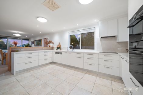 Property photo of 2 Kinleyside Crescent Weetangera ACT 2614