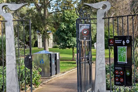 Property photo of 1/3 Garden Court Elwood VIC 3184