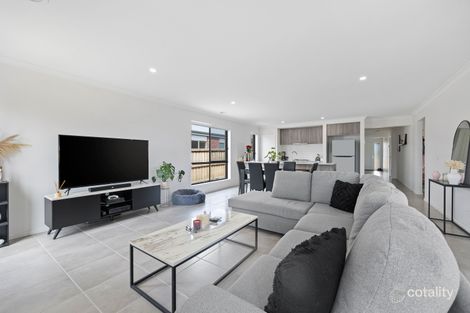 Property photo of 23 Sundance Boulevard Winter Valley VIC 3358