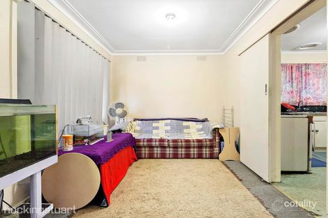 Property photo of 8 Charles Court Melton South VIC 3338
