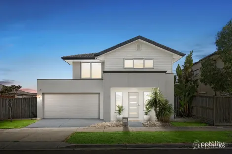 22 Mossey Cres, Cranbourne East, VIC 3977